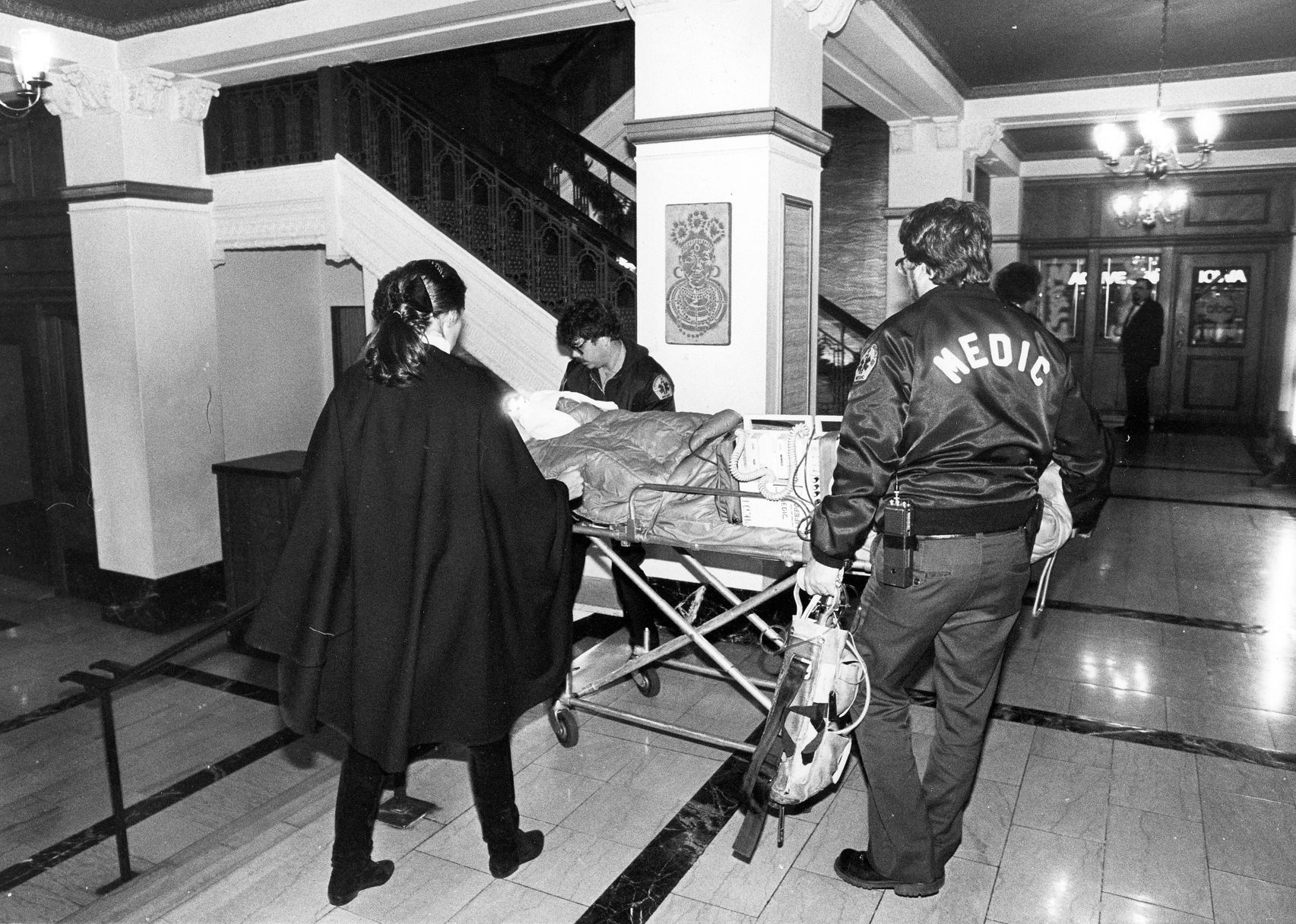 112986-Cary-Grant-Death-004